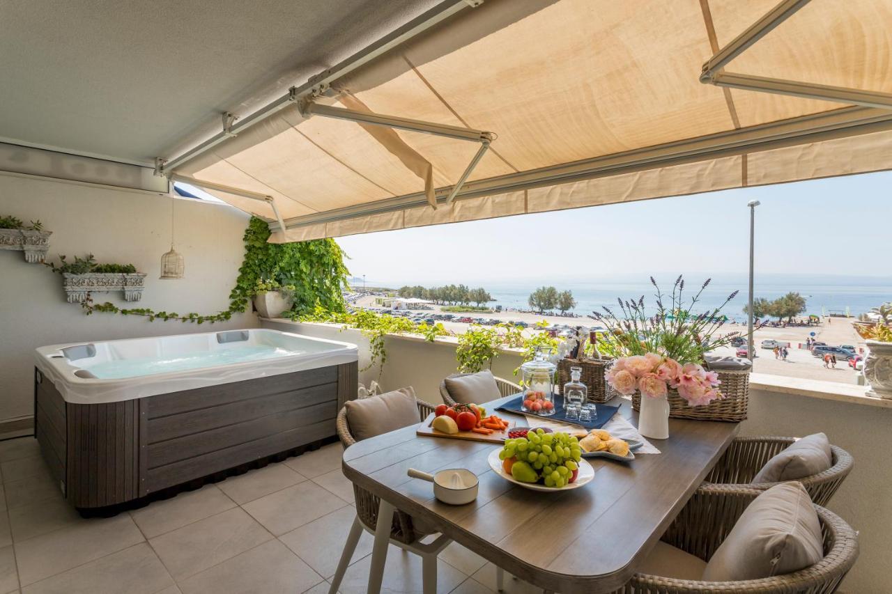 Velebis Superior Apartment - Luxurious One-Room Apartment With Jacuzzi - Prestigious Location By The Sea In The New City Center Of Znjan - Panoramic View Of The Sea And Islands - Free Garage Parking - Buralux Properties سبليت المظهر الخارجي الصورة